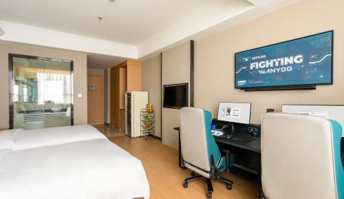 Deluxe Double Room with Two Double Beds