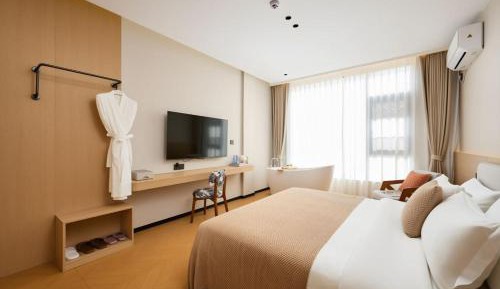 Double Room with Spa Bath