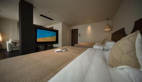 One-Bedroom Suite