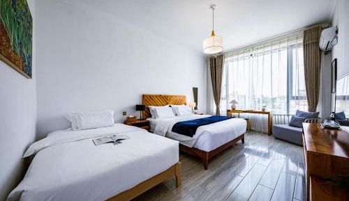 Triple Room with Private Bathroom
