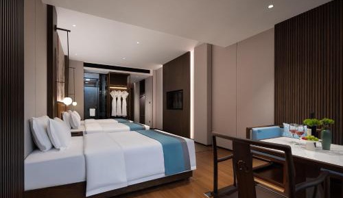 Luxury Triple Room