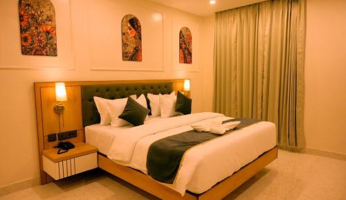 Suite with River View