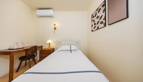 Single Room with Private Bathroom