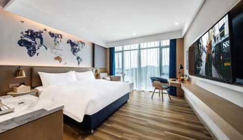 Twin Room with Mountain View