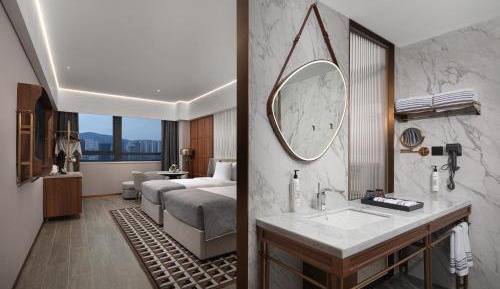 Deluxe Double Room with Two Double Beds