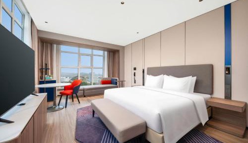 Standard King Room