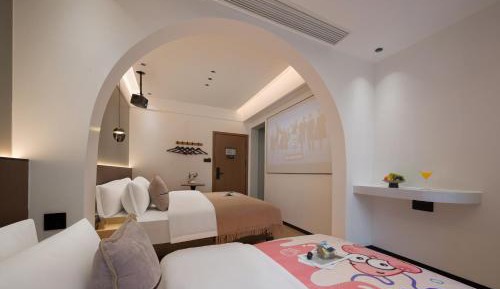 Family Room with Private Bathroom