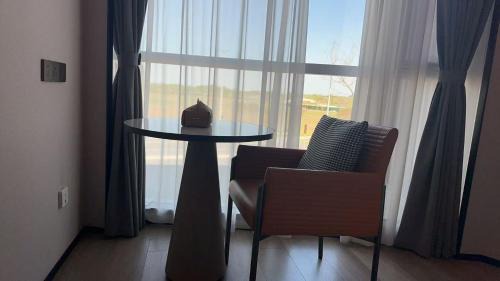 One-Bedroom Deluxe