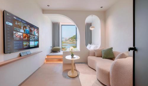 King Room with Lake View