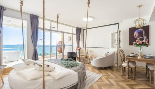 Two-Bedroom Apartment with Sea View