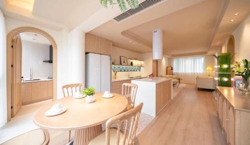 Three-Bedroom Apartment