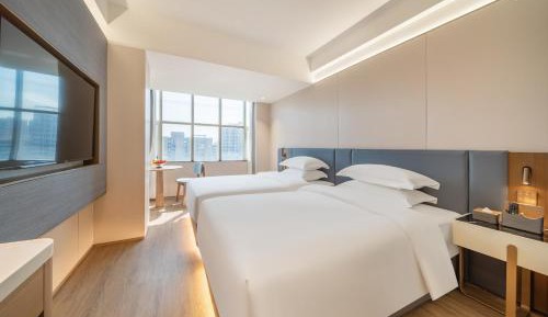 Double or Twin Room with Shower