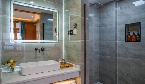Superior Queen Room