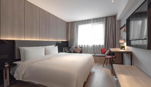 Light Double Room