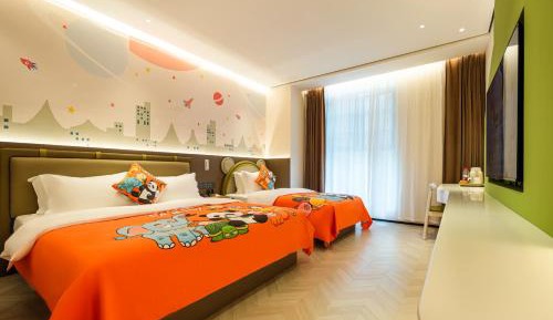 Standard Family Room