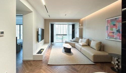 Two-Bedroom Deluxe Apartment with Balcony