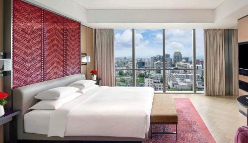 Opera Suite inclusive Mini Bar for the first round and 20% off F&B at hotel’s in-house restaurants