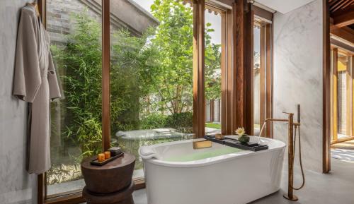 Grand Residential Courtyard