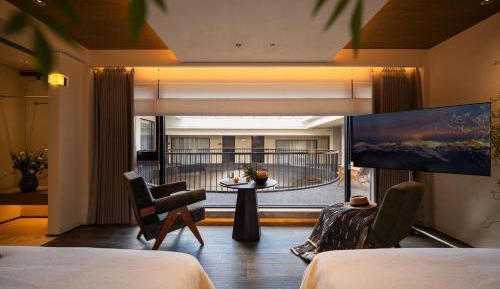 Superior Twin Room