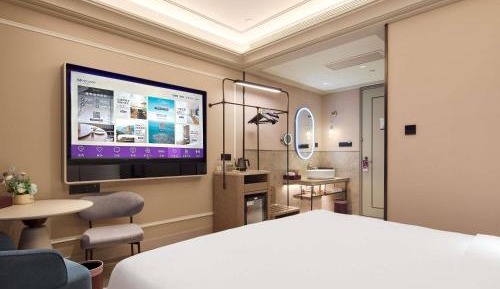 Standard King Room