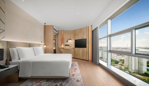 Premium King Room