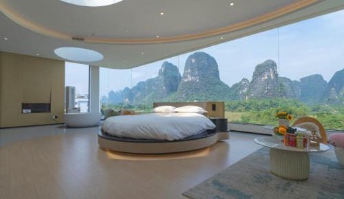 King Room with Pool View
