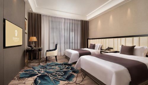 Double or Twin Room with Private Bathroom