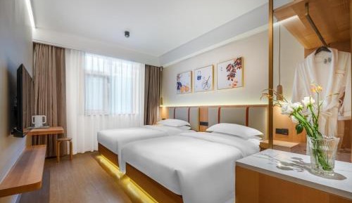 Double Room with Private Bathroom