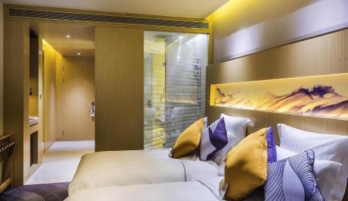 Superior Room with Two Twin Beds