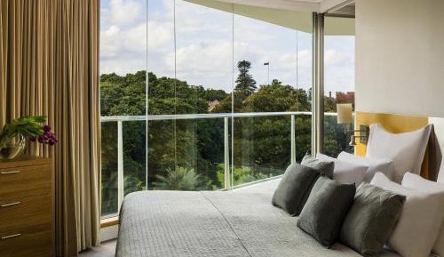 One-Bedroom Apartment with Garden View - Non-refurbished