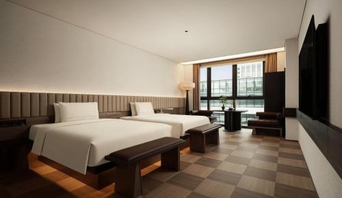 Deluxe City View Twin Room