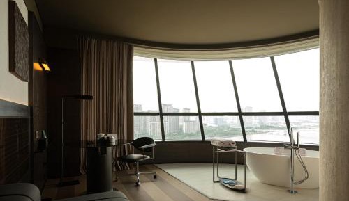 Savhe Executive Guangzhou Tower River View Suite