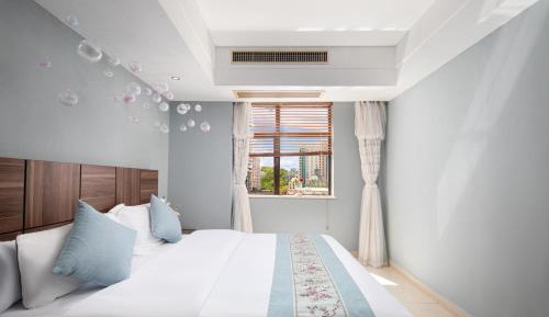 Deluxe Family Suite
