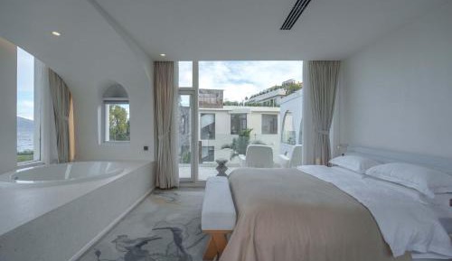Superior Suite with Sea View