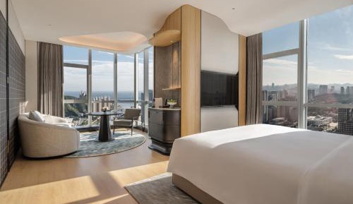 Premier Ocean View Suite