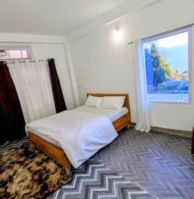 Double Room with Mountain View