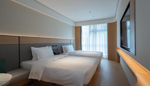 Business Twin Room