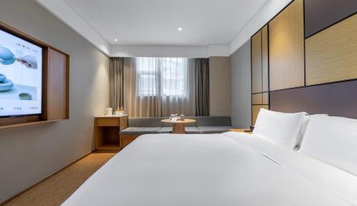 Business Queen Room