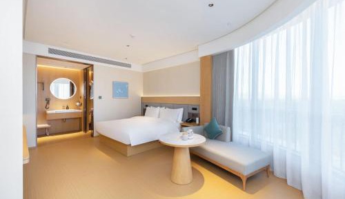 Superior View King Room
