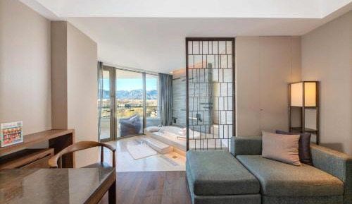 Balcony Deluxe Twin Room