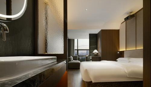 Double Room with Spa Bath