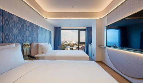 Deluxe Twin Room with Sea View