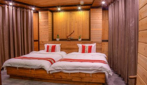 Twin Room with Mountain View