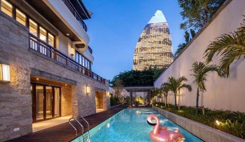 Deluxe Villa