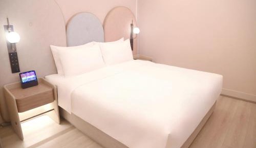 Executive King Suite