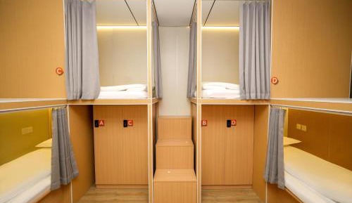 Bed in 4-Bed Mixed Dormitory Room