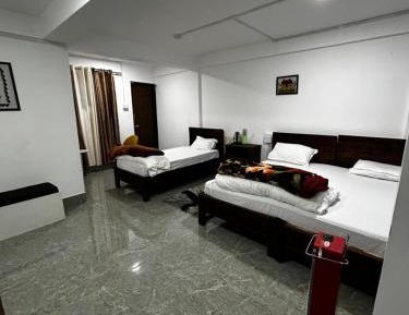 Triple Room with Mountain View