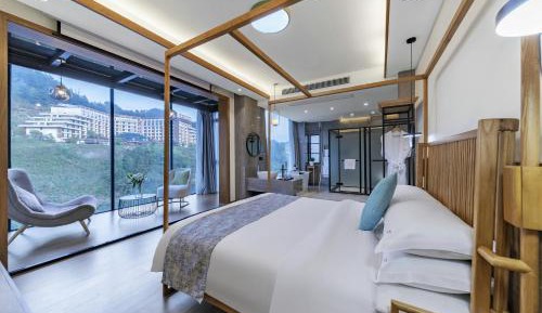 Double Room with Spa Bath