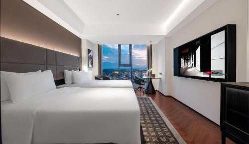 Large Twin Room