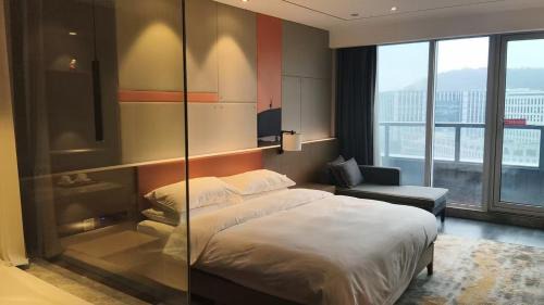 King Room with Balcony